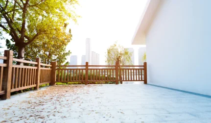Yard Cleanup & Outdoor Debris Removal